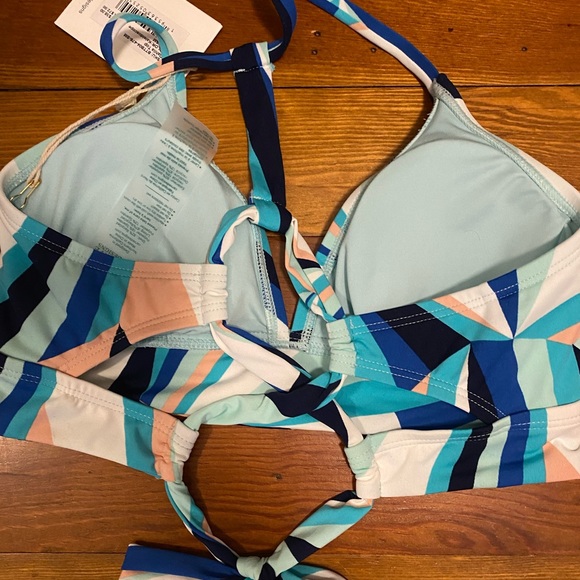 NWT- Carve Designs Hoku Swim Skirt and Dahlia Top - Picture 4 of 4